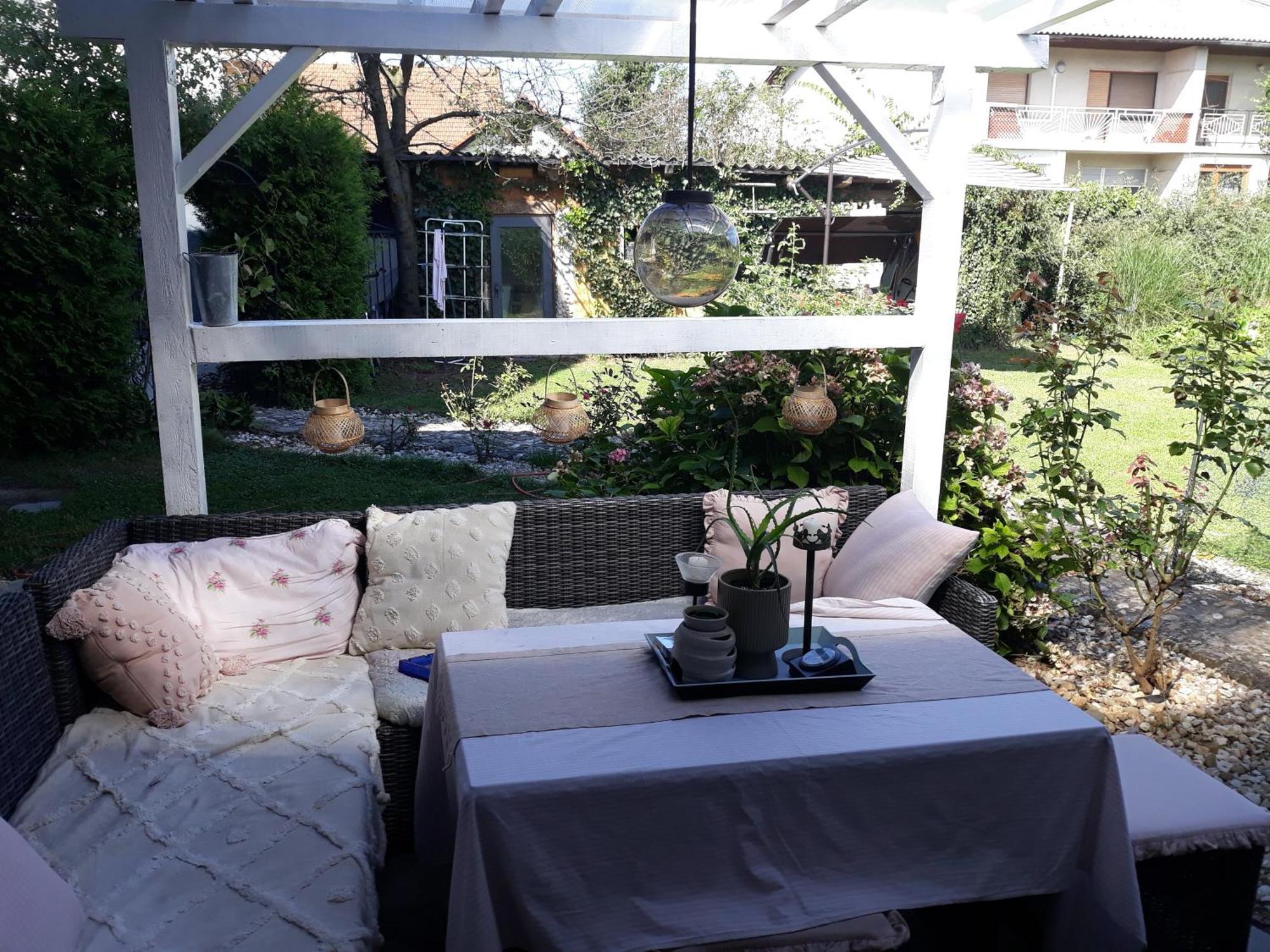 Apartment Baci For 4 Guests Laibach Exterior foto